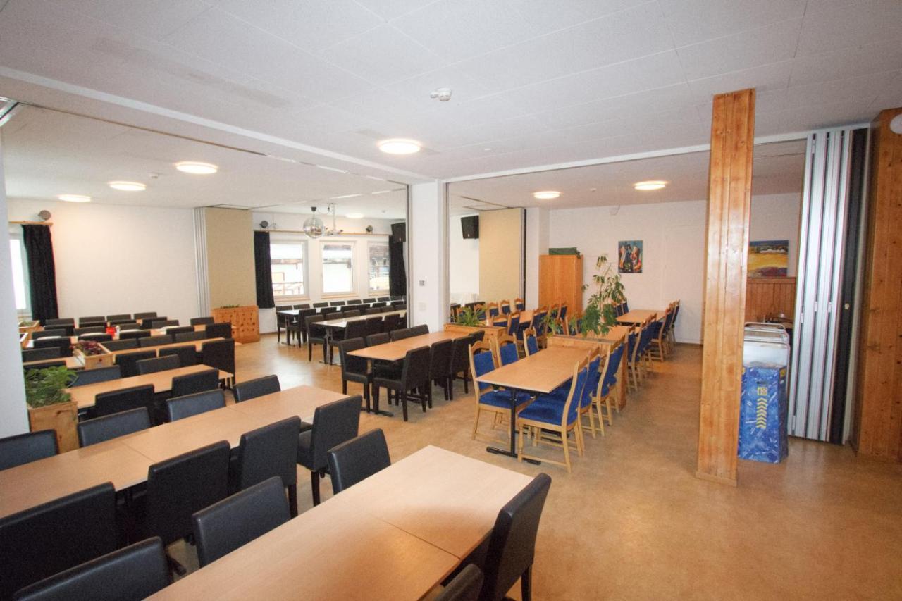 Juhui Albergue Arosa